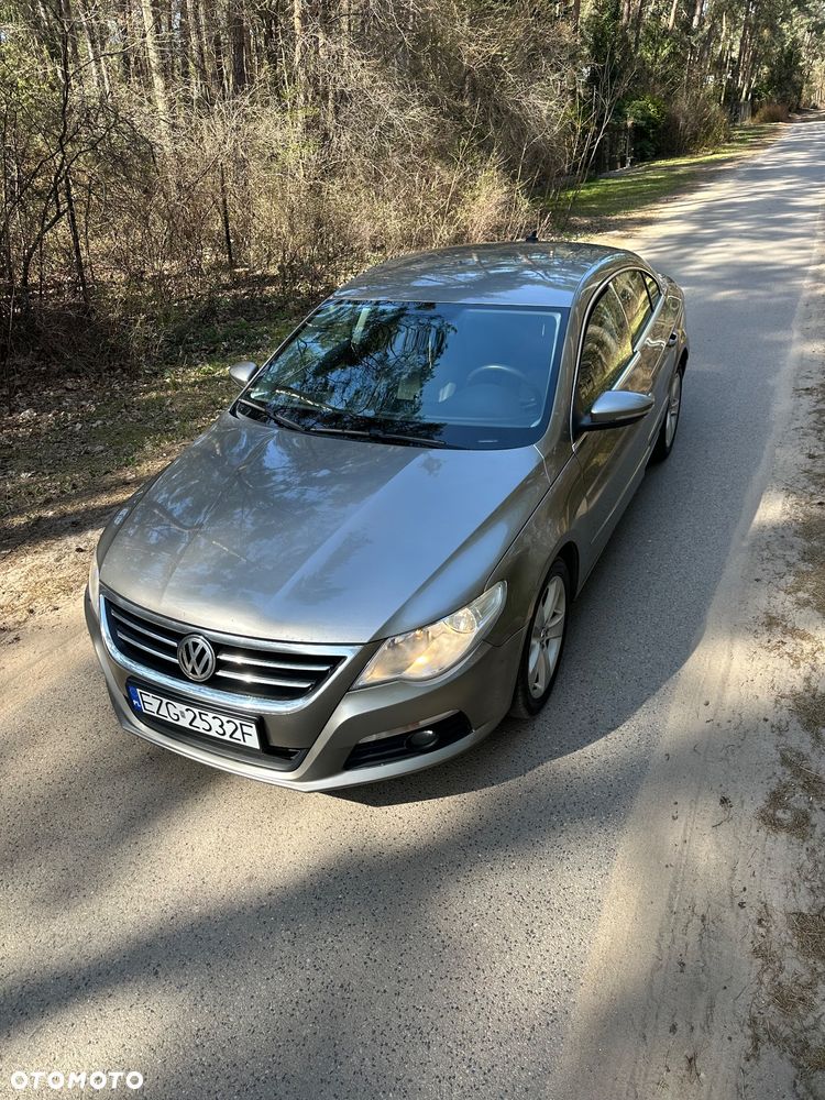 Volkswagen Passat CC 2.0 TDI DSG - 4