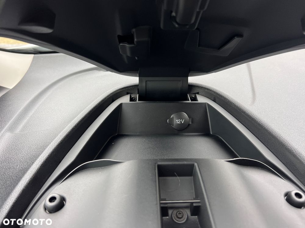 Ford Connect Sport - 25