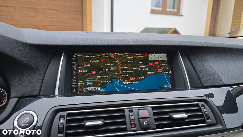 BMW Seria 5 525d xDrive Luxury Line - 36