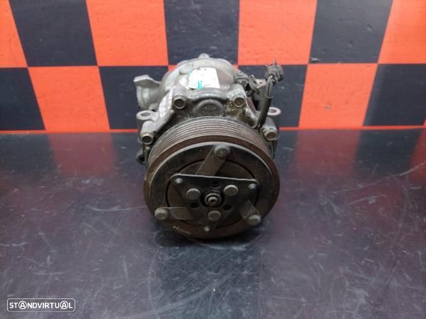 Compressor Do Ar Condicionado Ford Transit Caixa (Fa_ _) - 1