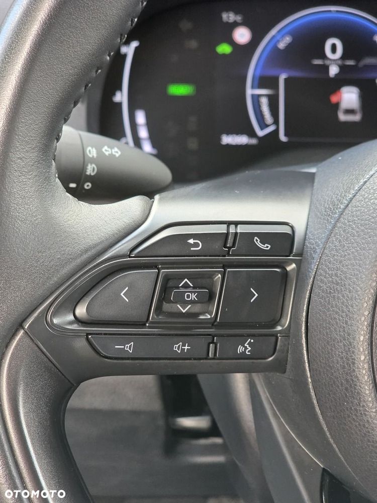 Toyota Yaris Cross Hybrid 1.5 Style - 16