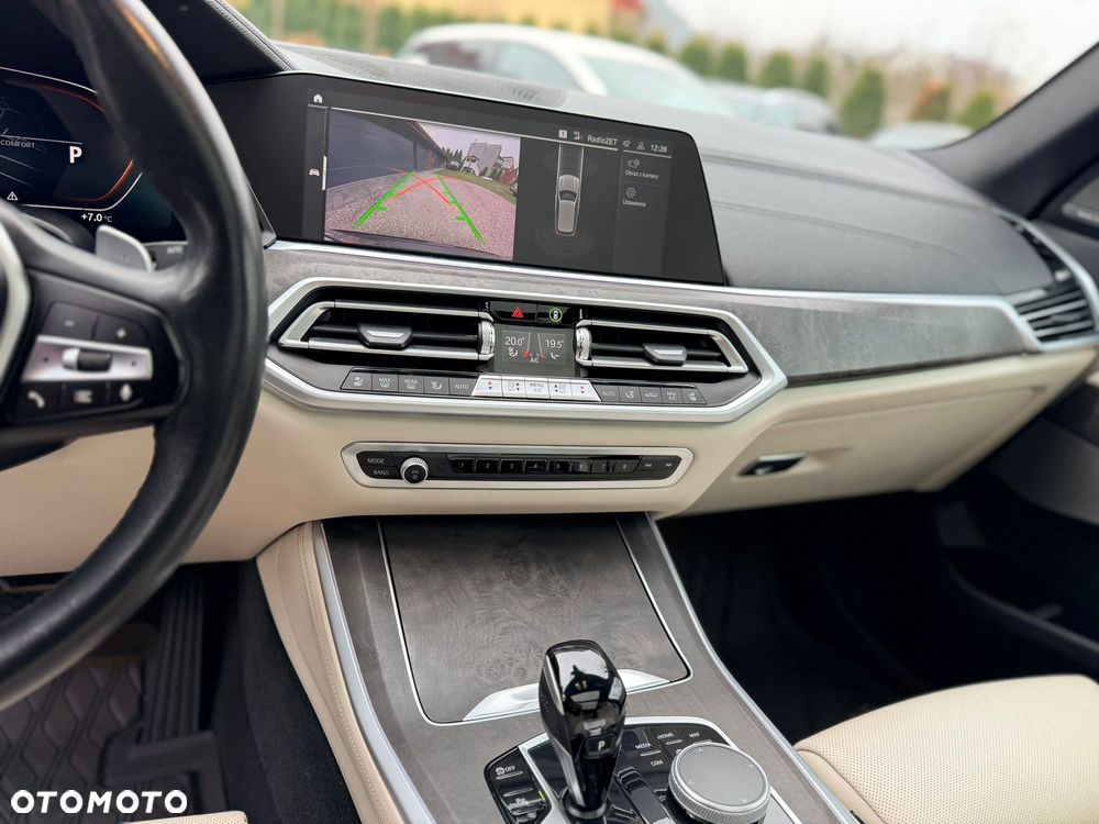 BMW X5 xDrive40i xLine - 35