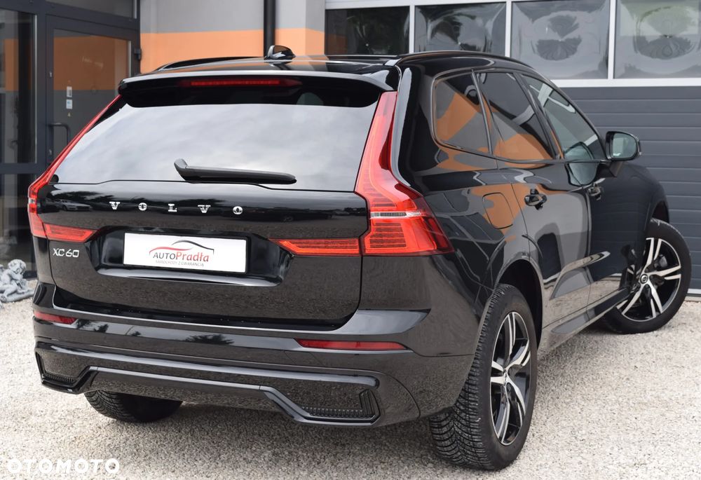 Volvo XC 60 B4 D AWD R-Design - 16