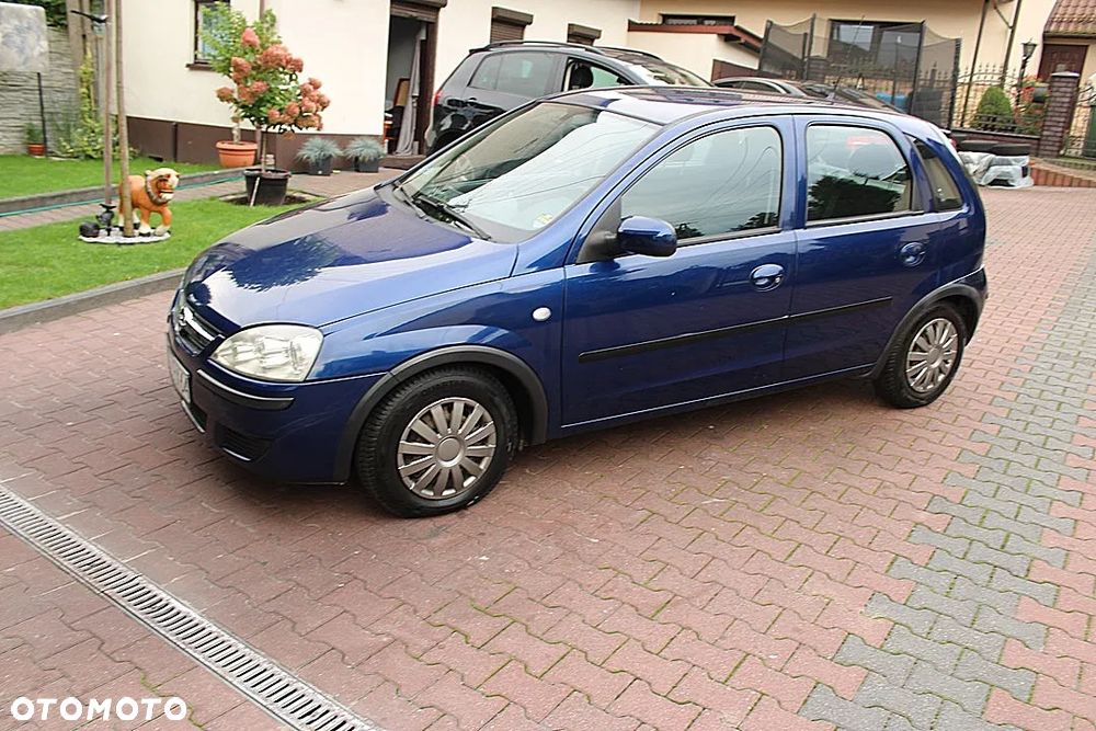 Opel Corsa 1.2 16V Cosmo - 10
