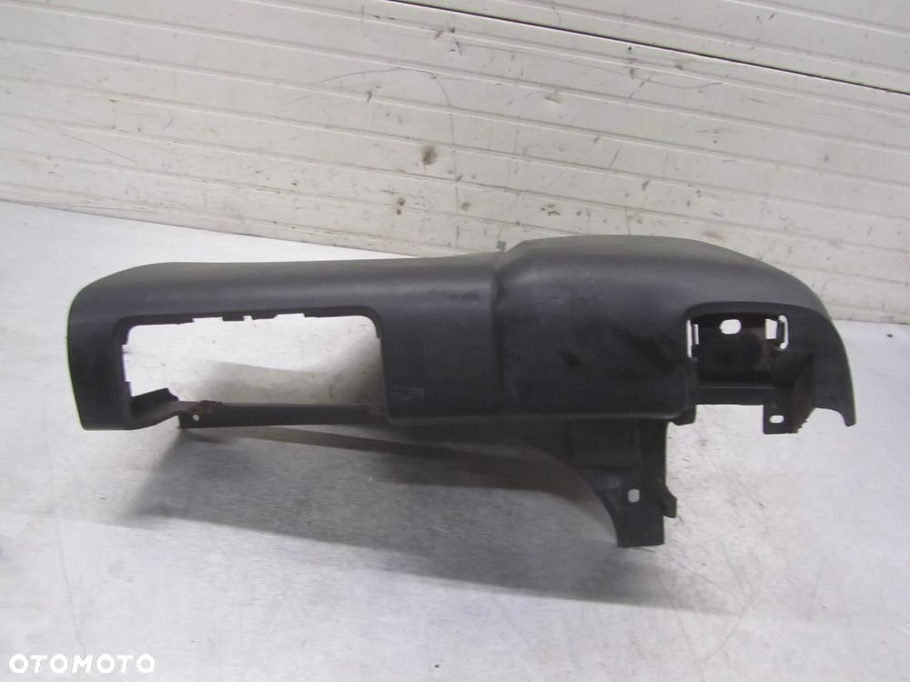 Narożnik Prawy Tył Renault Trafic-Vivaro-Talento 2014->1.6 DCI - 2