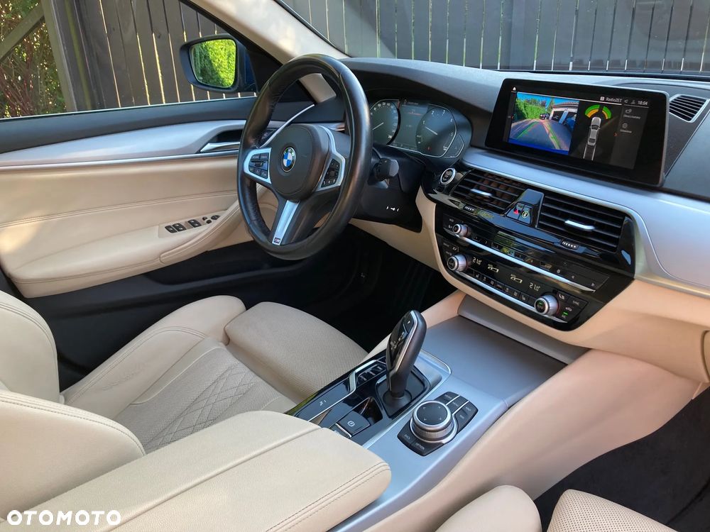 BMW Seria 5 520d Luxury Line - 15