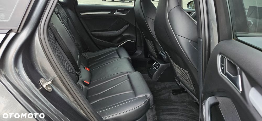 Audi S3 Limousine 2.0 TFSI Quattro S tronic - 12