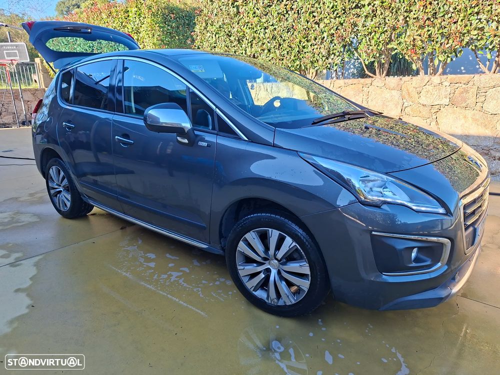 Peugeot 3008 1.6 HDi Style - 4