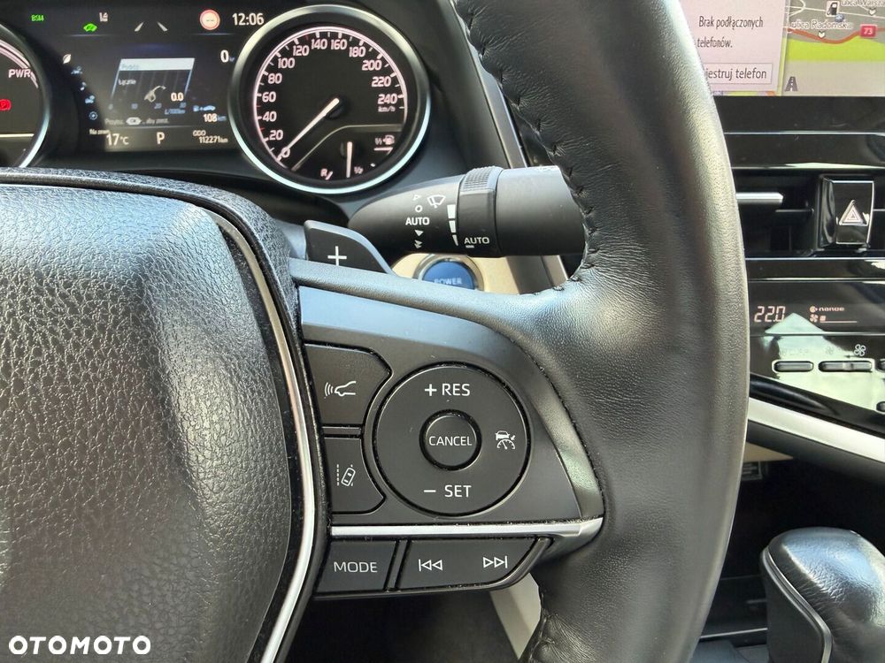 Toyota Camry 2.5 Hybrid Executive CVT - 14