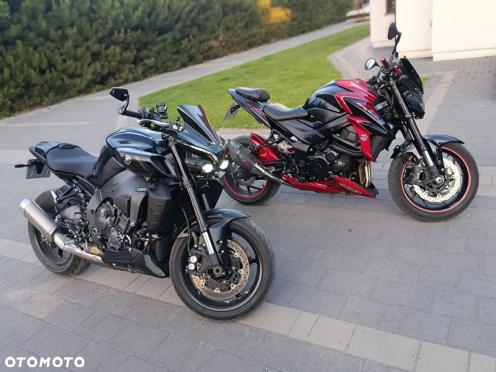 Suzuki GSX - 14