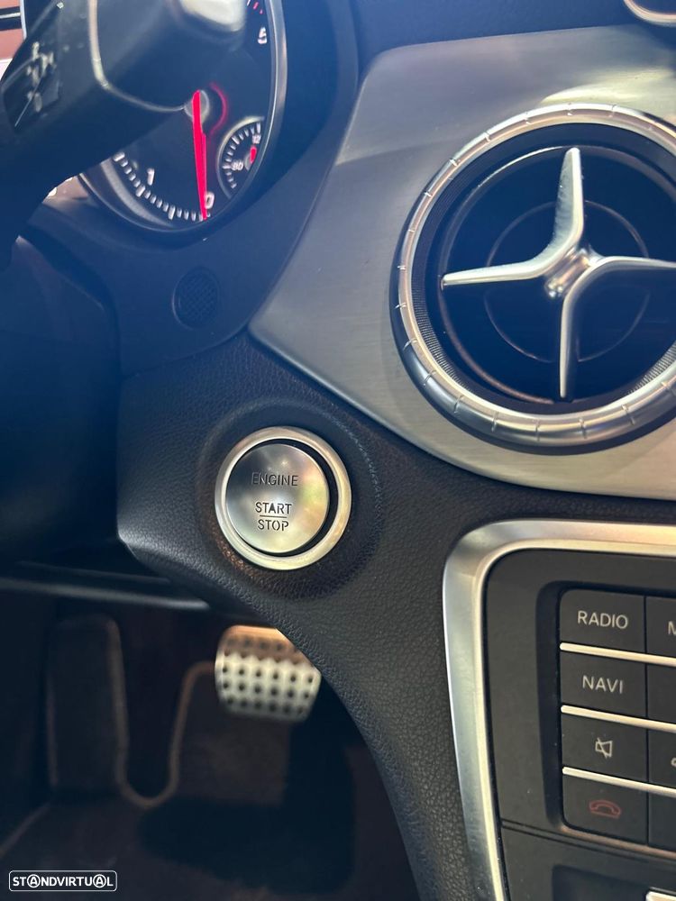 Mercedes-Benz CLA 220 d 7G-DCT AMG Line - 21