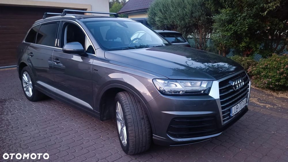 Audi Q7 - 10