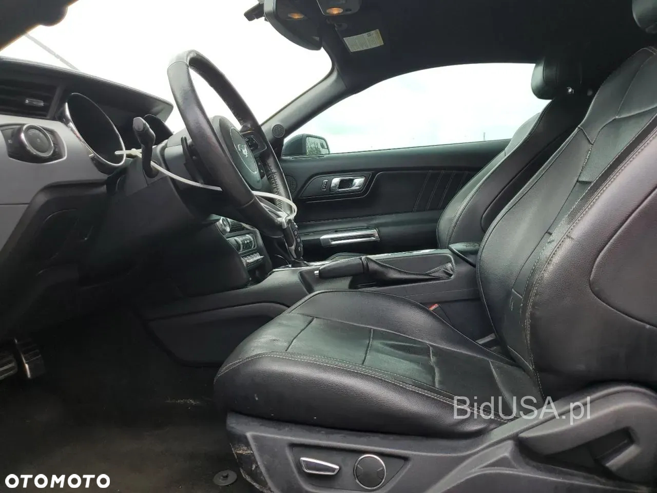 Ford Mustang 2.3 Eco Boost - 11