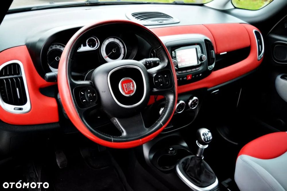 Fiat 500L 1.4 16V Easy - 11