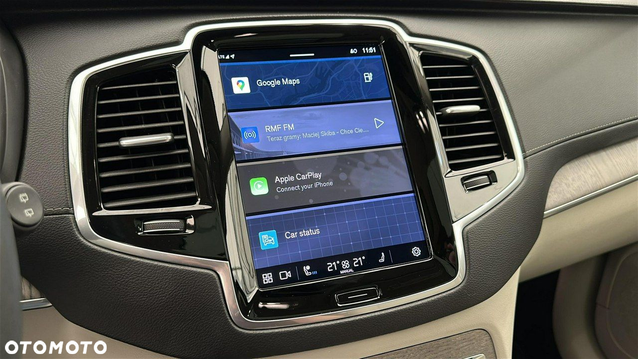 Volvo XC 90 T8 AWD Plug-In Hybrid Ultimate Dark 7os - 19