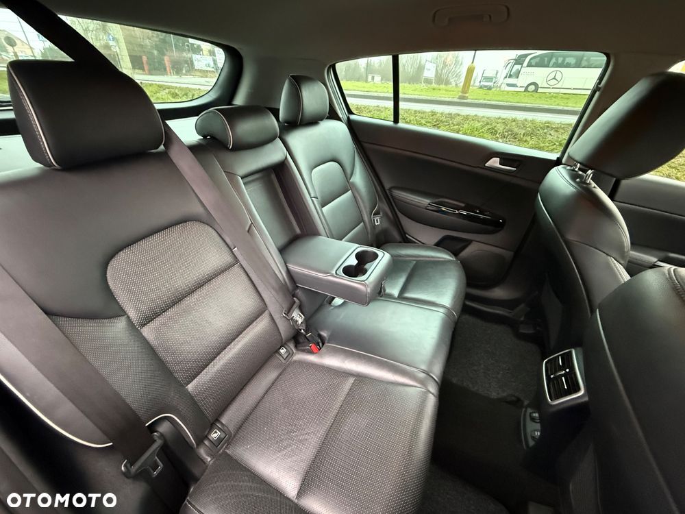 Kia Sportage 1.7 CRDI 2WD Edition 7 - 24