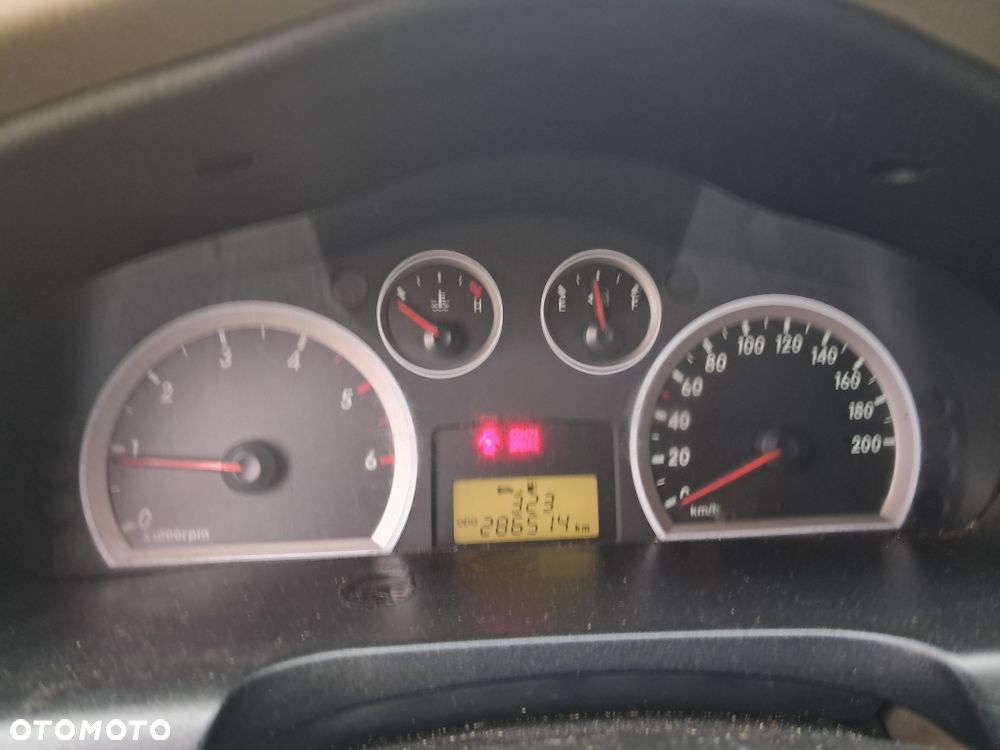 Hyundai Santa Fe - 5