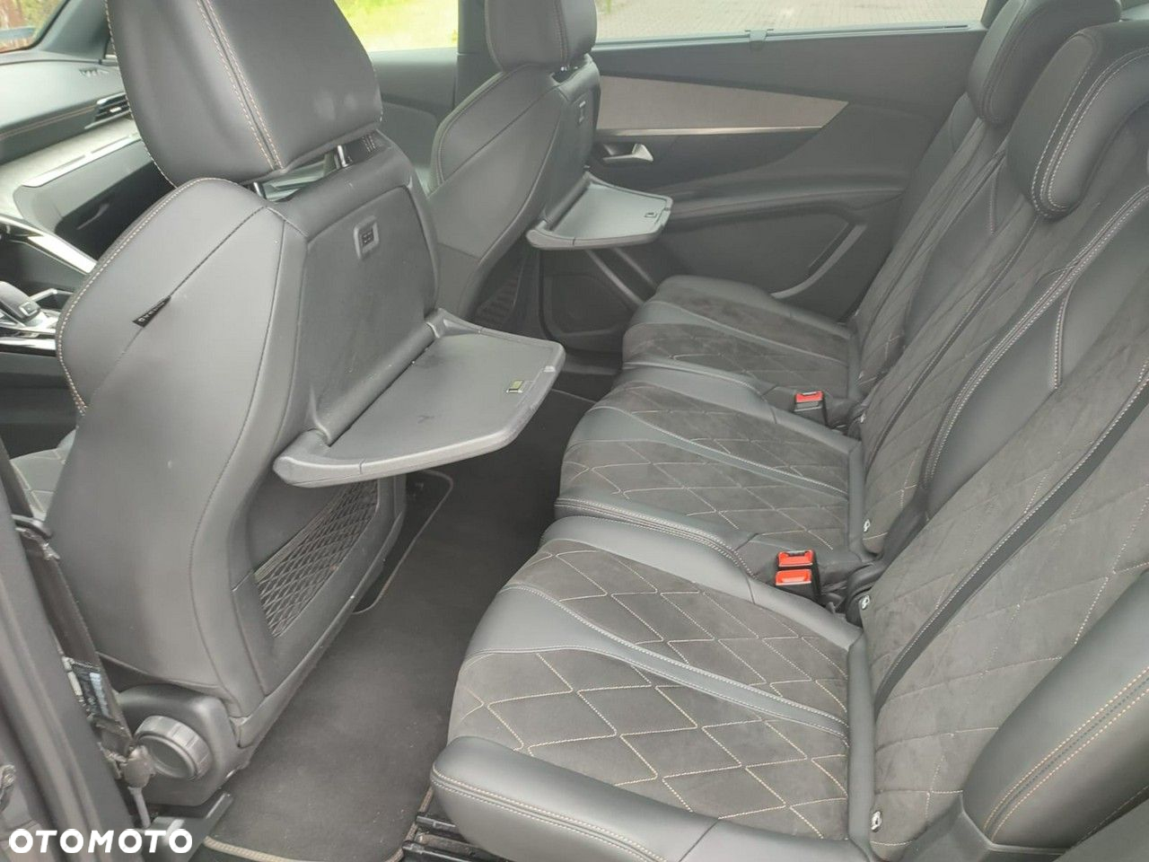 Peugeot 5008 - 22