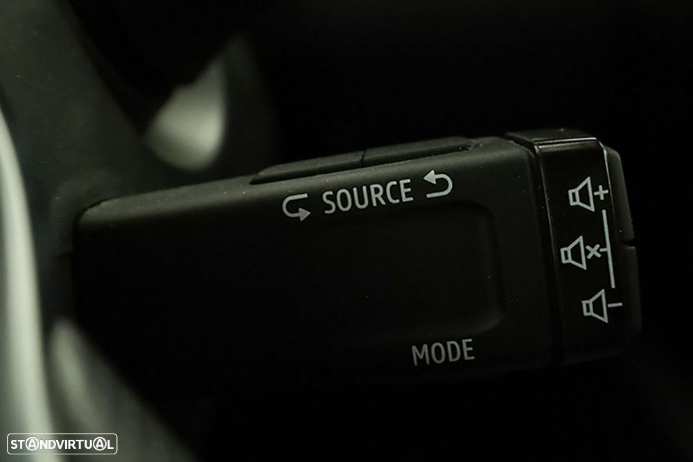 Renault Clio 1.0 TCe RS Line - 19