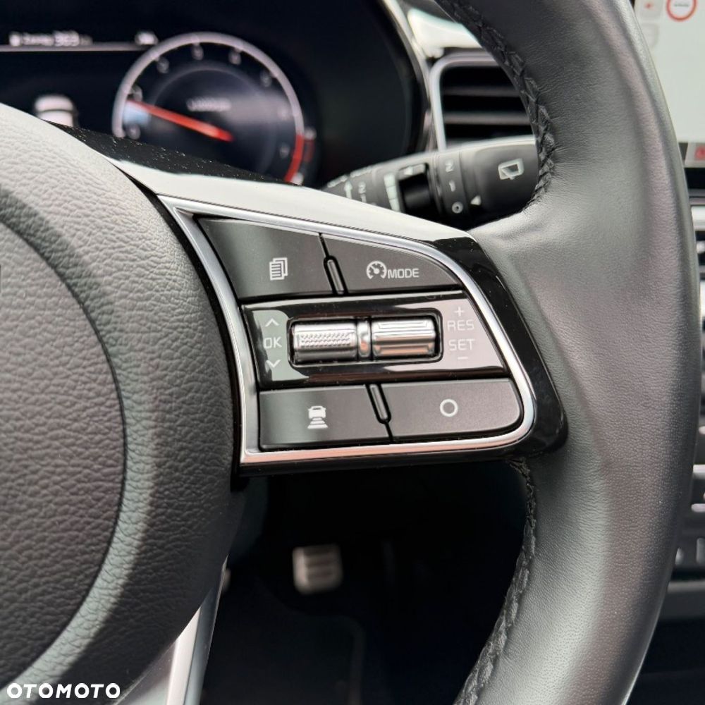 Kia XCeed - 25