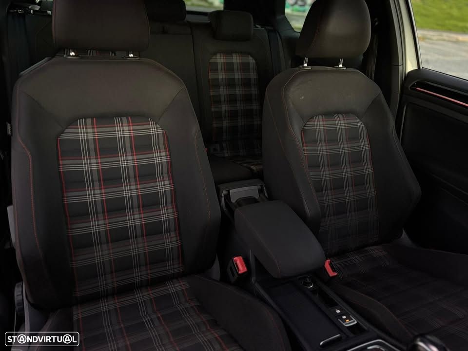 VW Golf GTI Performance BlueMotion DSG - 7