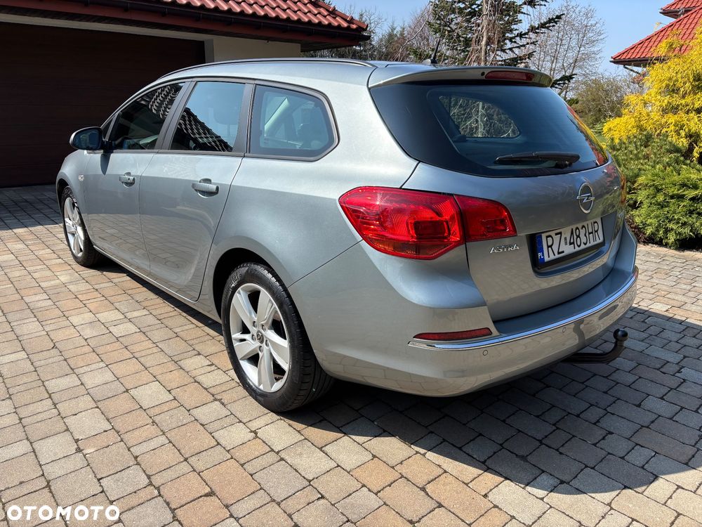 Opel Astra 1.7 CDTI DPF ecoFLEX Start/Stop Active - 8