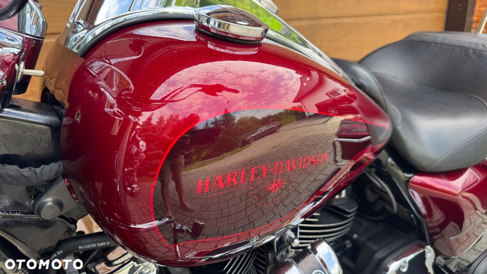 Harley-Davidson Touring Road King - 14