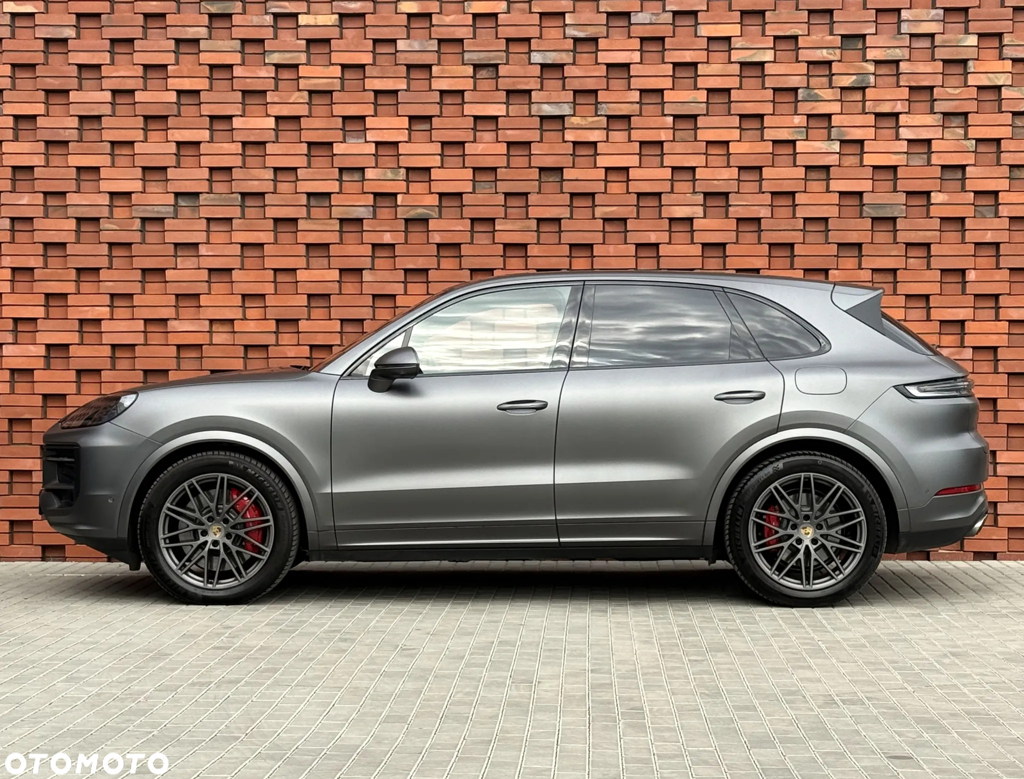 Porsche Cayenne S E-Hybrid PHEV - 4