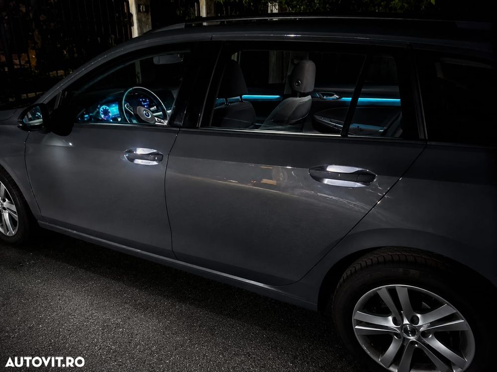Volkswagen Golf 2.0 TDI Style - 3