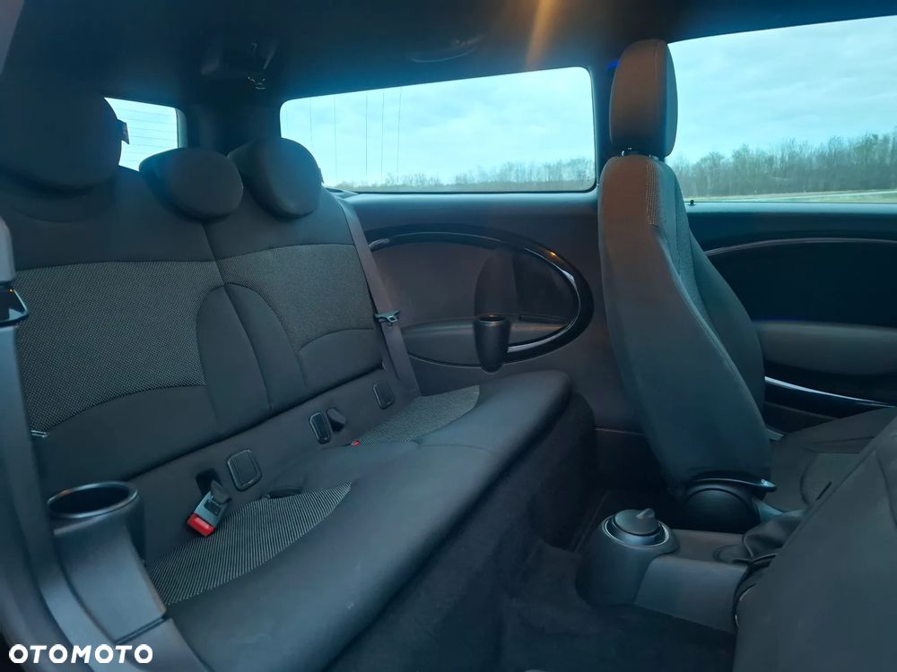 MINI Clubman One D Soho - 19