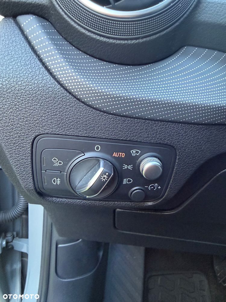 Audi Q2 - 24