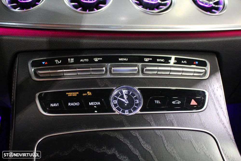 Mercedes-Benz E 200 d AMG Line - 37