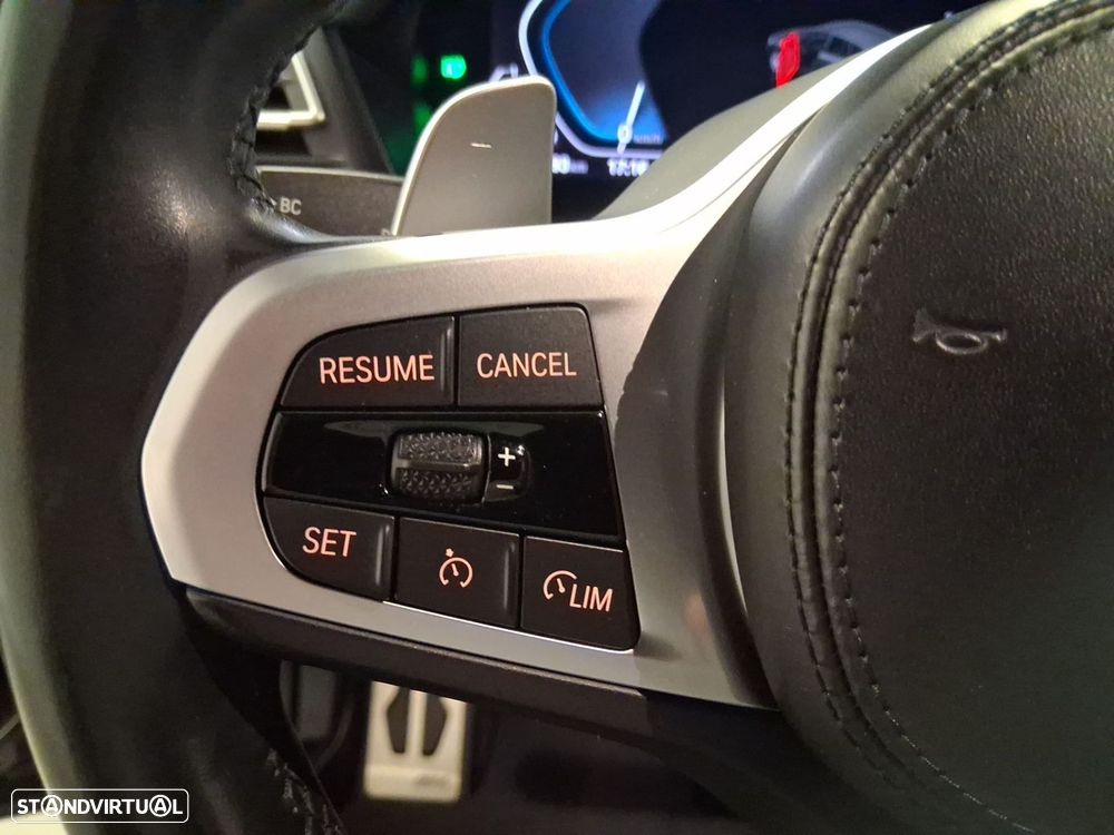 BMW X3 30 e xDrive Pack M - 17