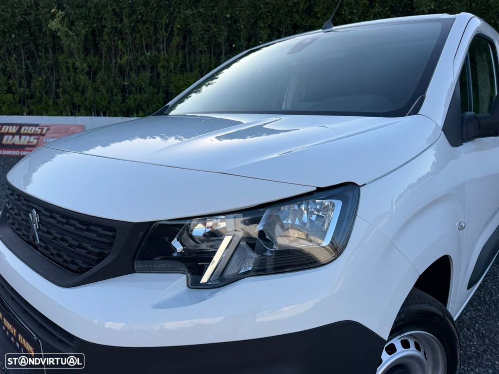 Peugeot Partner 1.5 BlueHDi Asphalt Standard - 31