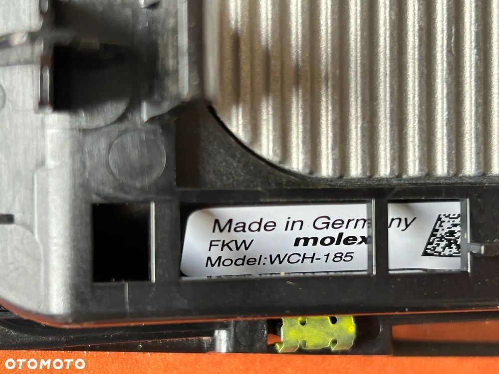 Ładowarka indukcyjna SKODA 5NA980611 - 5