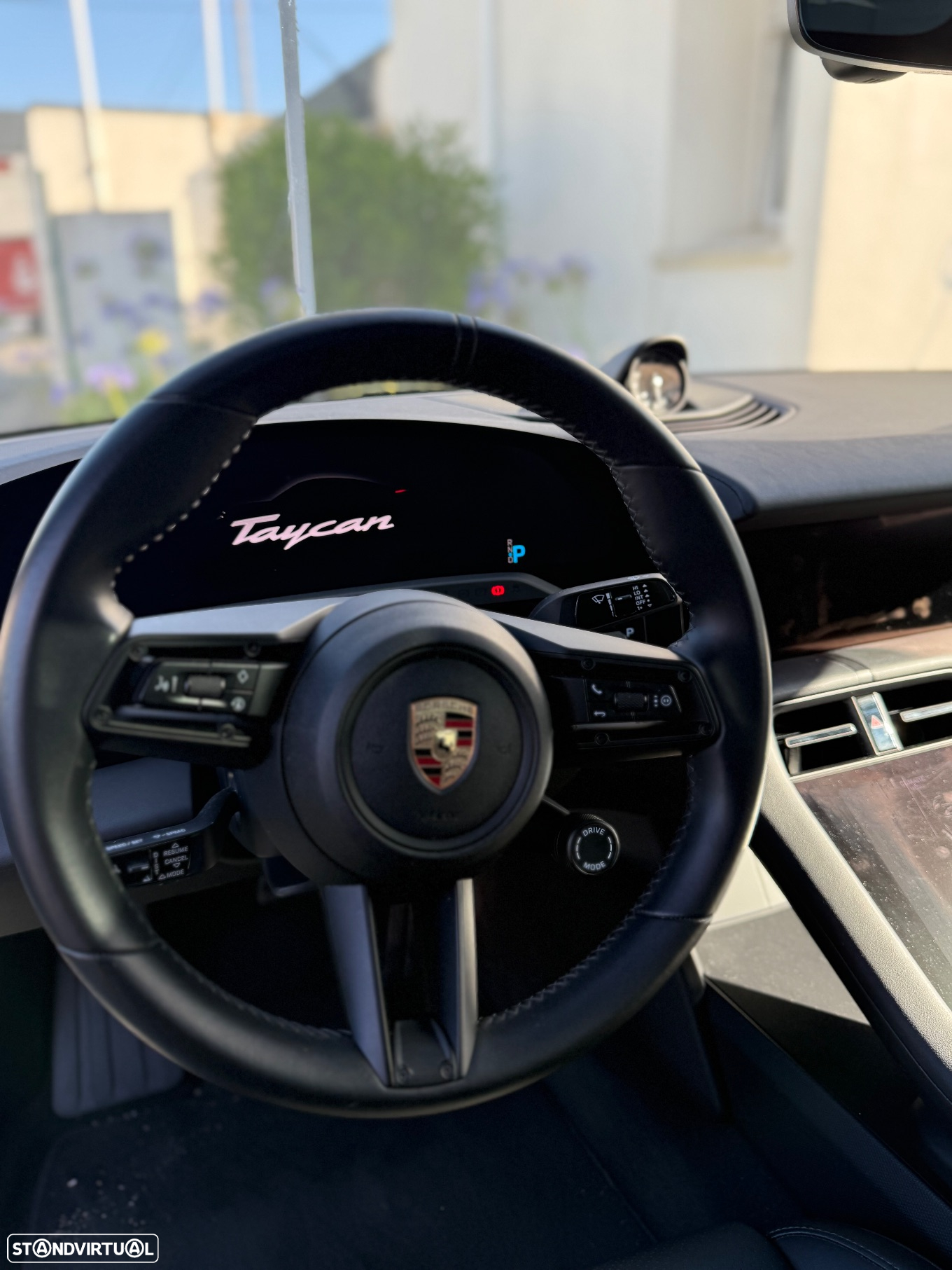 Porsche Taycan 4S - 10