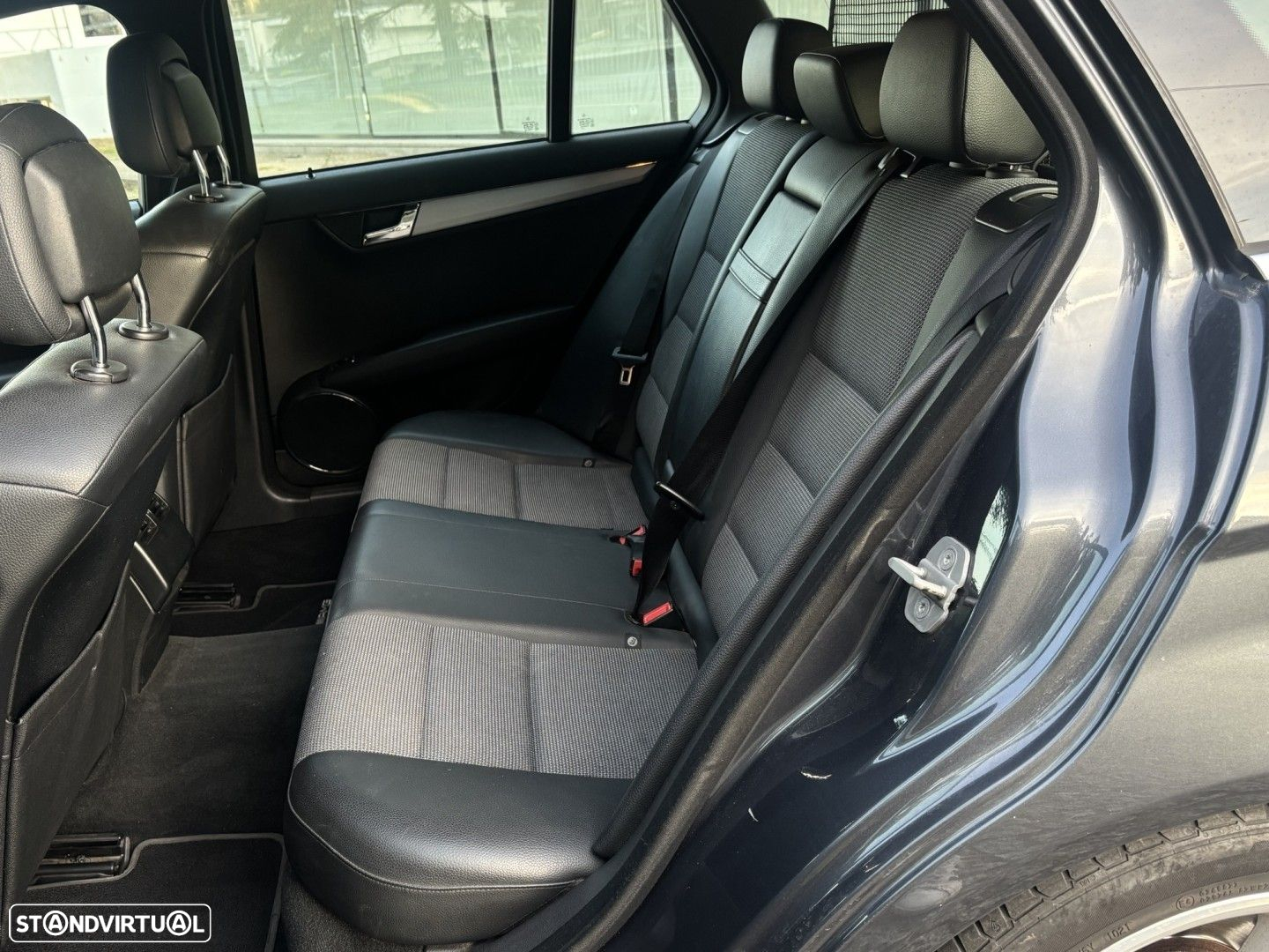 Mercedes-Benz C 220 - 16