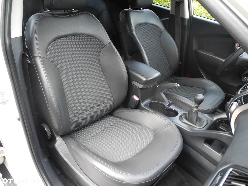 Hyundai ix35 - 14