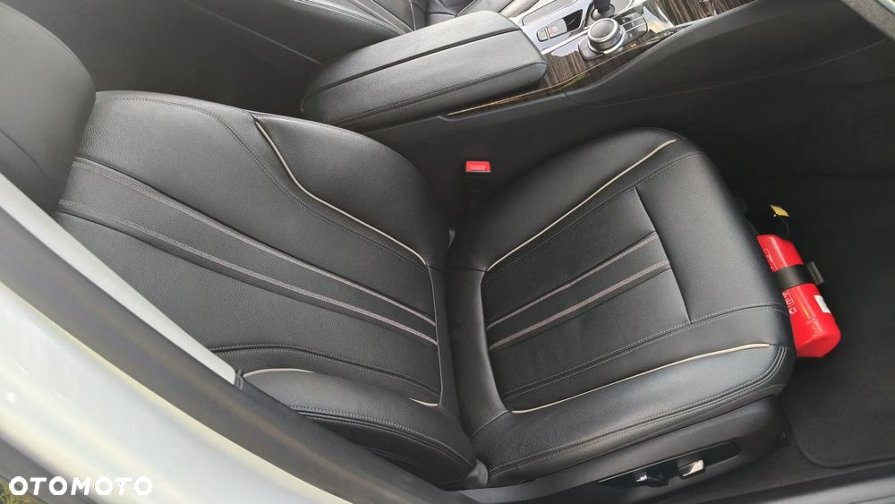 BMW Seria 5 520d xDrive Luxury Line sport - 20
