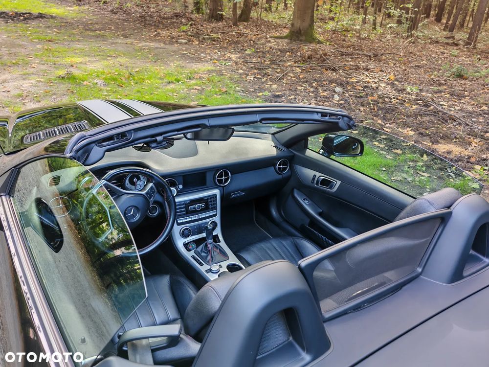 Mercedes-Benz SLK 200 (BlueEFFICIENCY) 7G-TRONIC - 14