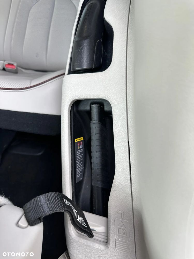 Chrysler Pacifica - 23