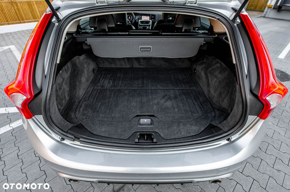 Volvo V60 - 36