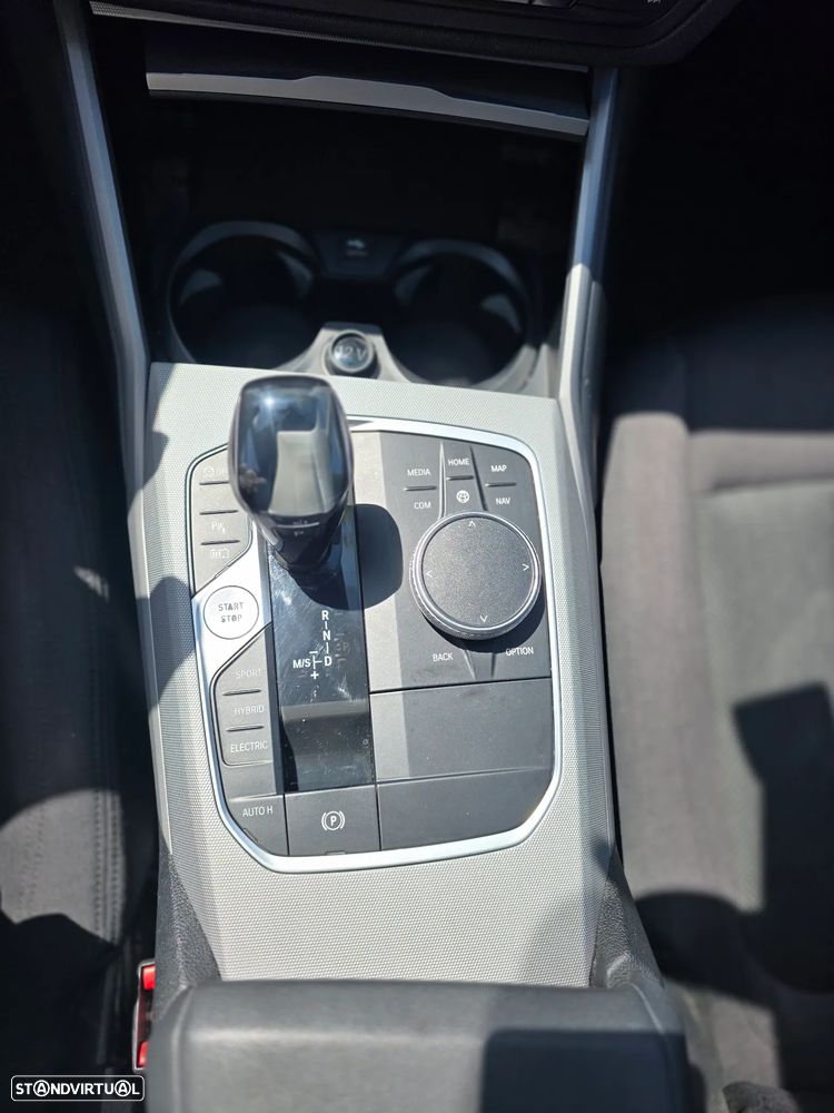 BMW 330 e Corporate Edition Auto - 4