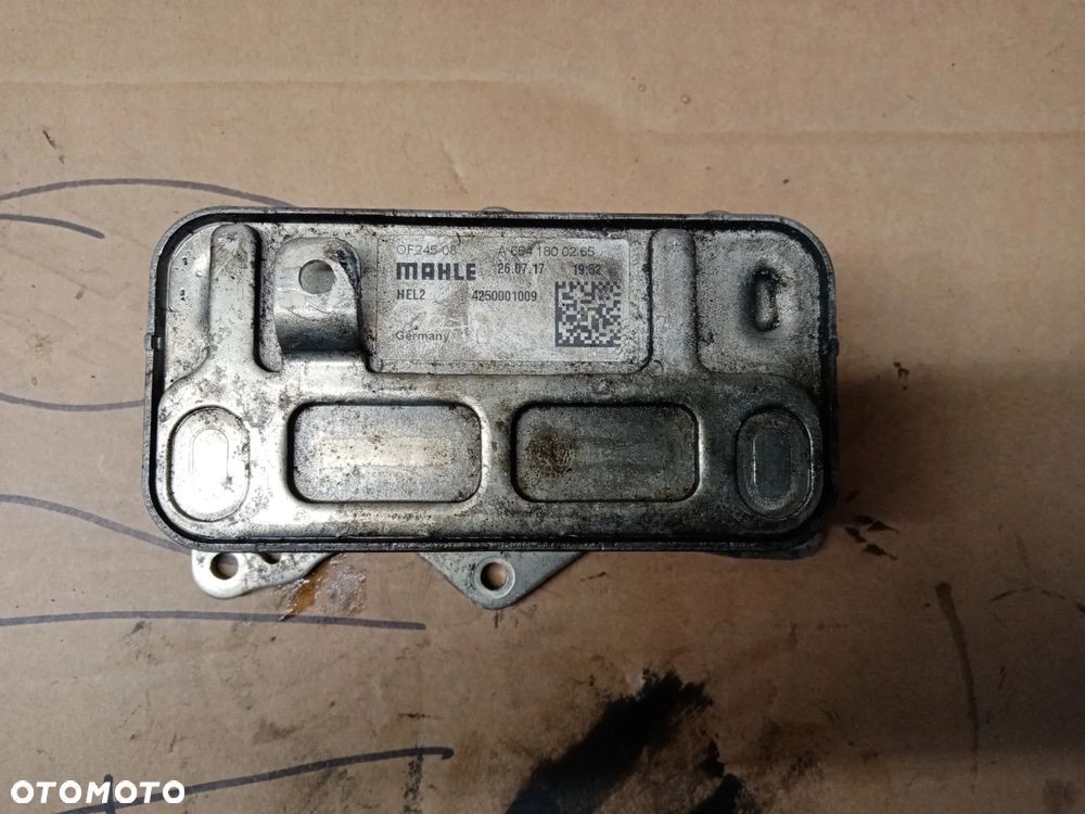 Chłodnica oleju chłodniczka Mercedes E-Klasa W213 2.0 CDI A6541800265 - 2