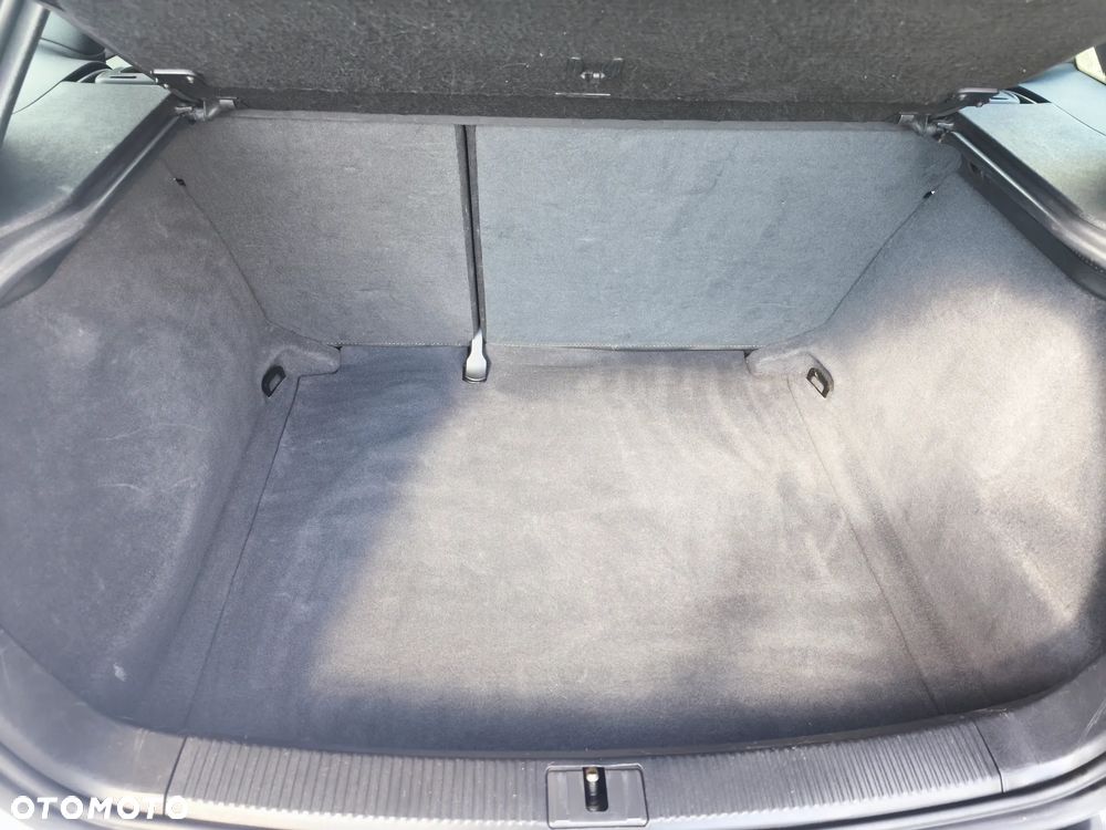 Audi A3 Sportback 2.0 TDI DPF (DSG) S tronic S line Sportpaket plus - 20
