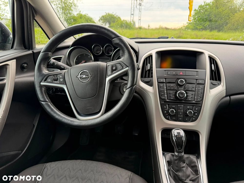 Opel Astra - 9