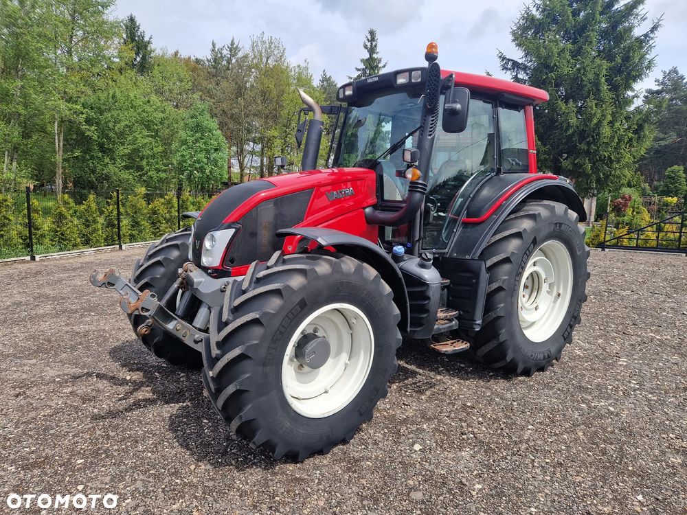 Valtra N143 HiTech - 1