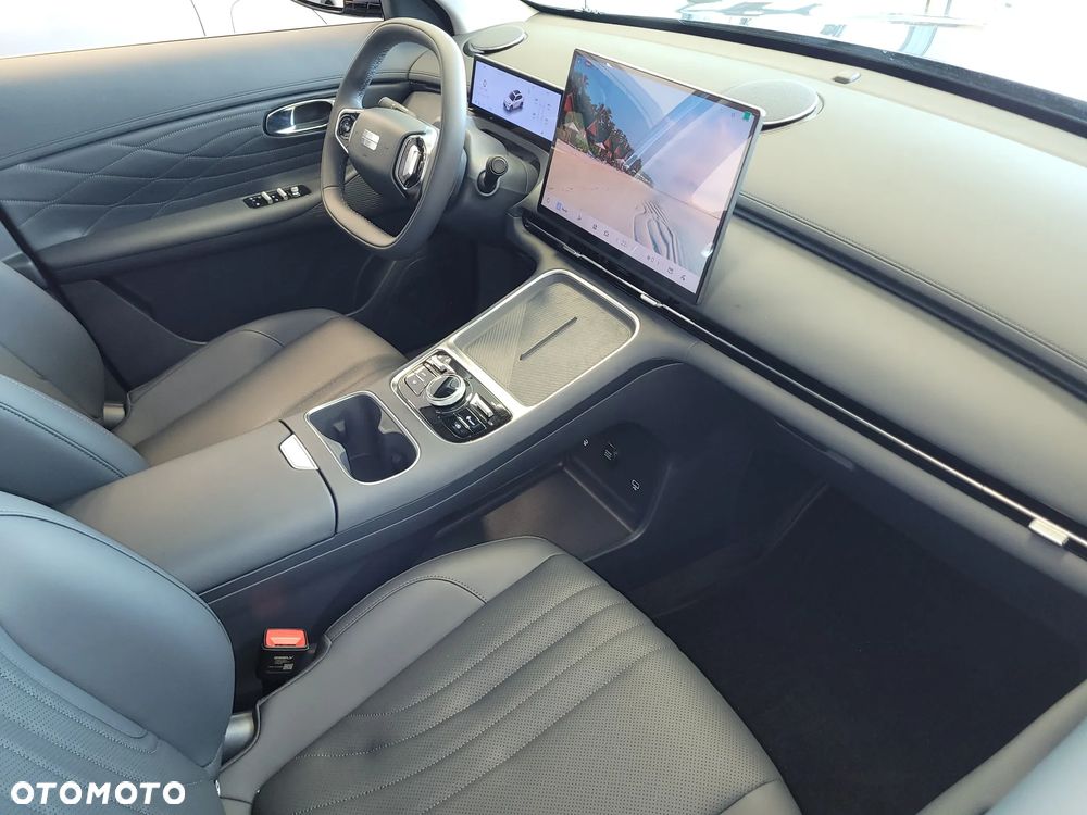 Geely Starray EM-i 1.5 PHEV Pro - 19