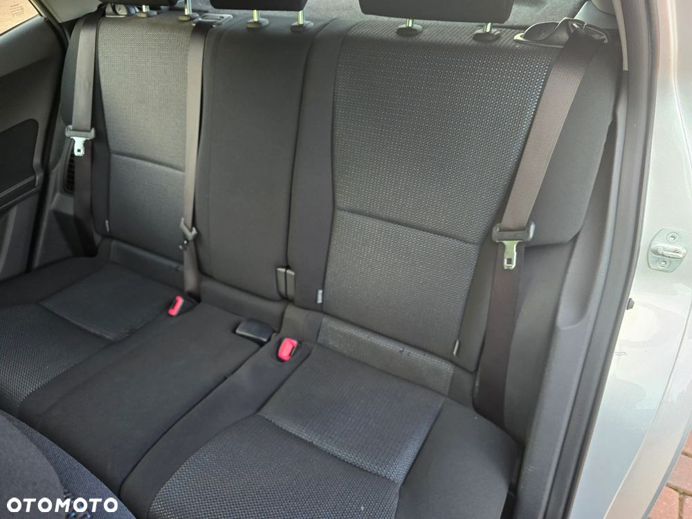 Toyota Auris 1.8 HSD Luna - 15
