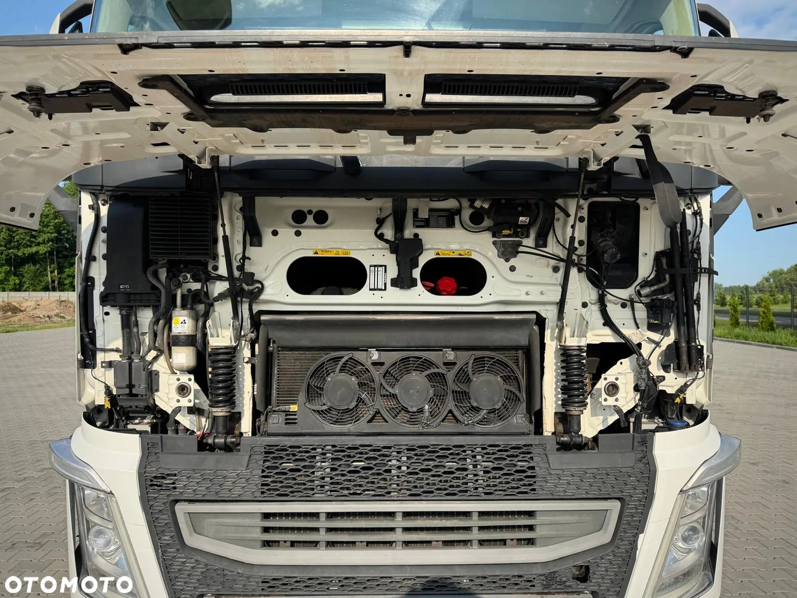 Volvo FH4 - 17